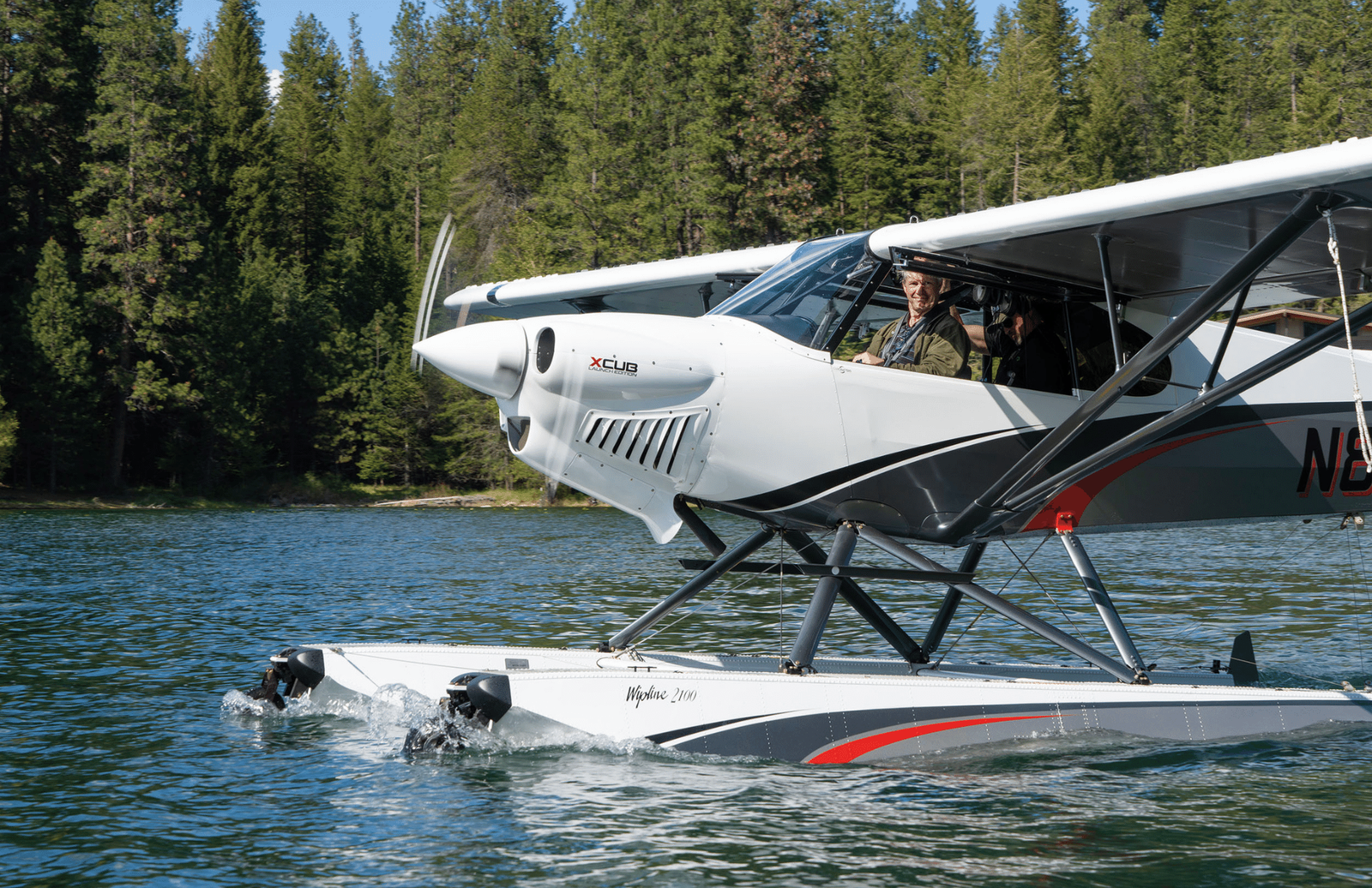 Seaplane on Hayden Lake